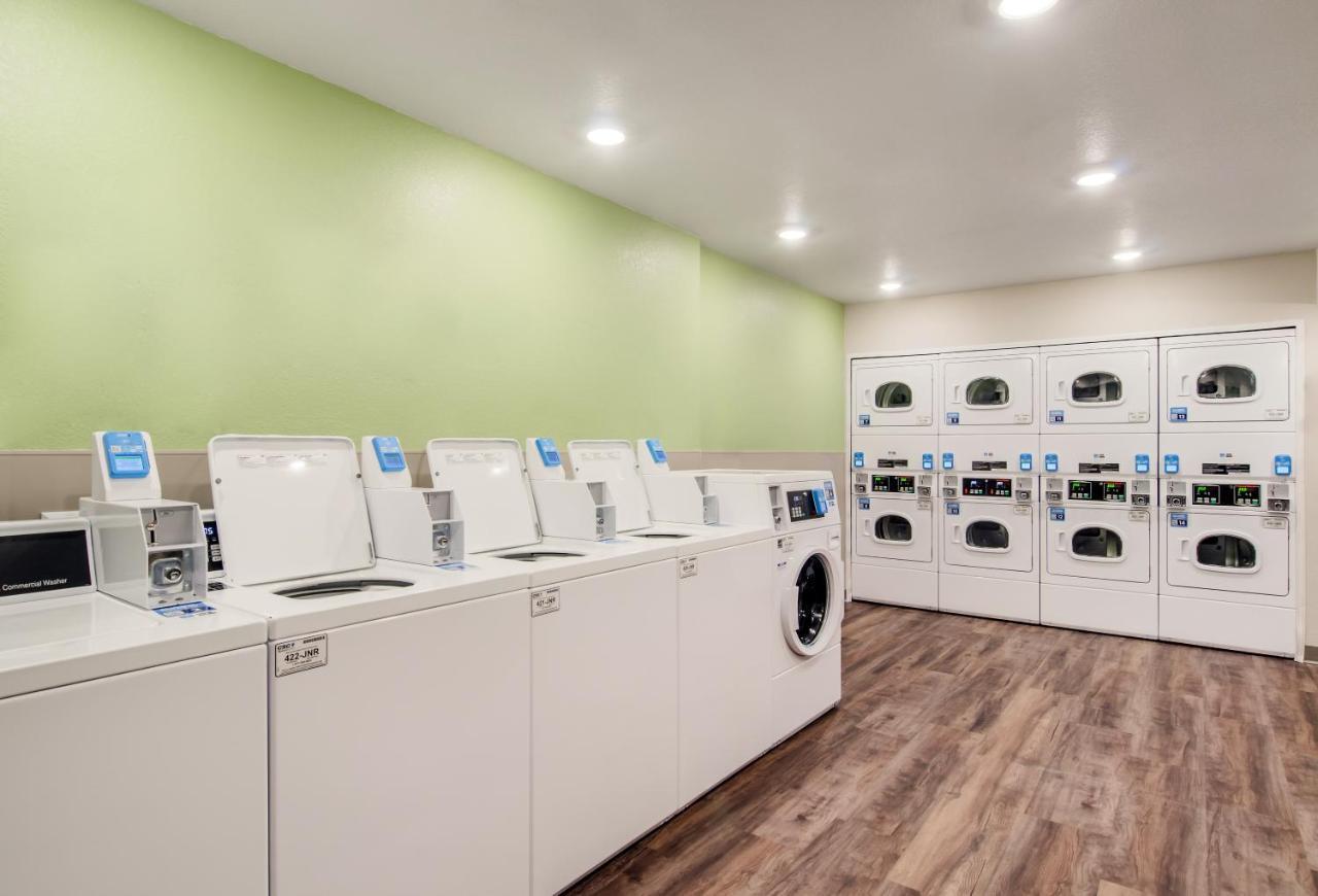 Woodspring Suites Thornton-North Denver Luaran gambar